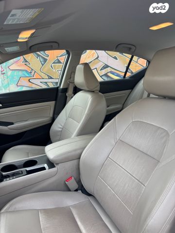 ניסאן אלטימה