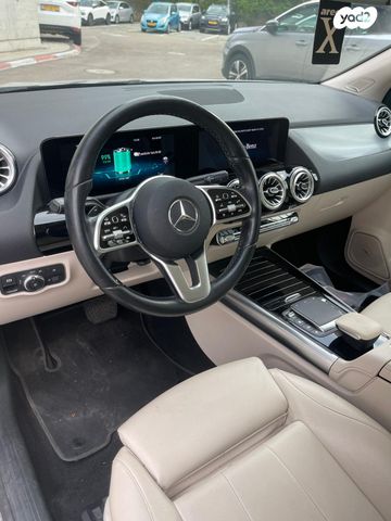 מרצדס-בנץ EQA