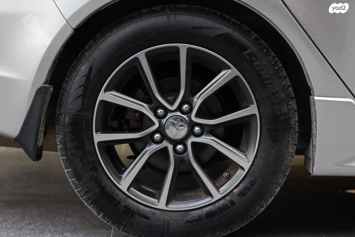 מיצובישי לנסר