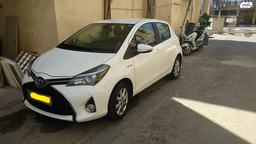 מודעת רכב טויוטה יאריס