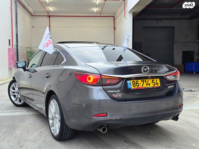 מאזדה 6