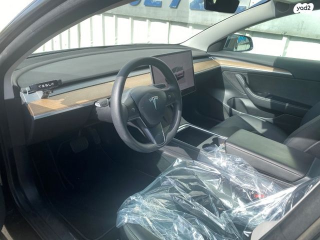 טסלה מודל 3