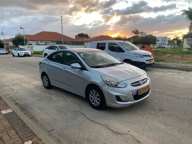 יונדאי אקסנט i25