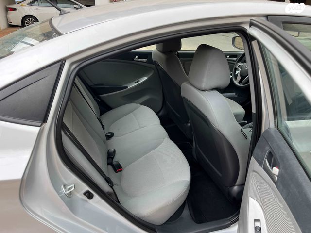 יונדאי אקסנט i25