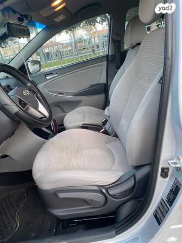 יונדאי אקסנט i25