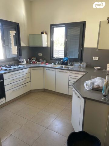 בית פרטי/ קוטג', ארבל 1, בית עריף, בית עריף