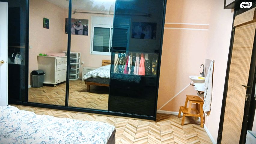 גג/ פנטהאוז, ההגנה 26, יצחק רבין, מעלות תרשיחא