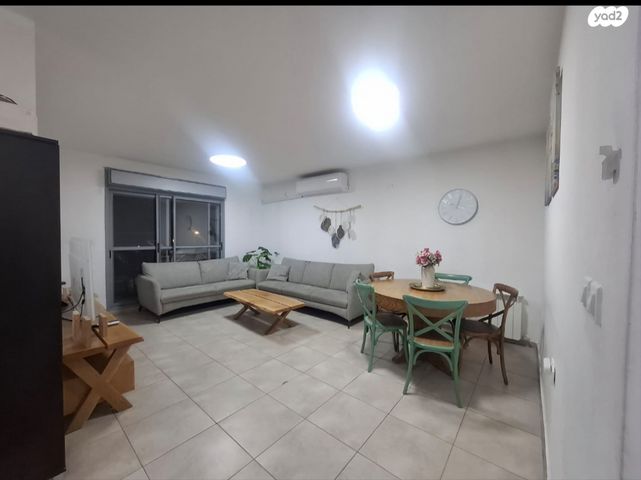 דירה, שמחת כהן 9, חומת שמואל, הר חומה, ירושלים