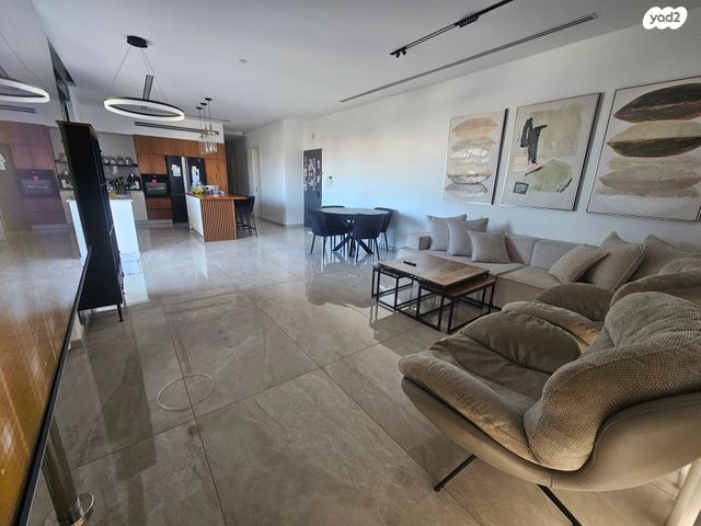 גג/ פנטהאוז, האשכול 6, רובע א', אשדוד