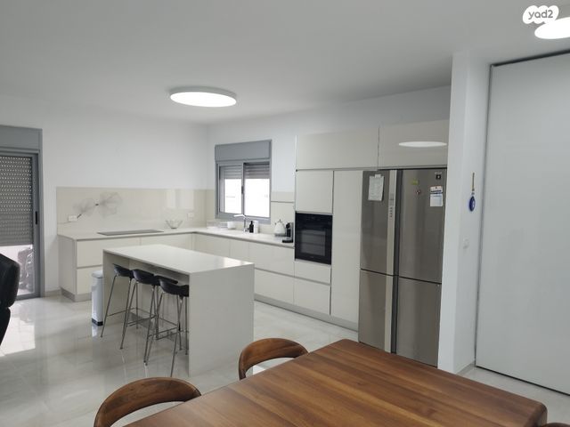 דירה, הראשונים 89, קרית חיים מזרחית, חיפה