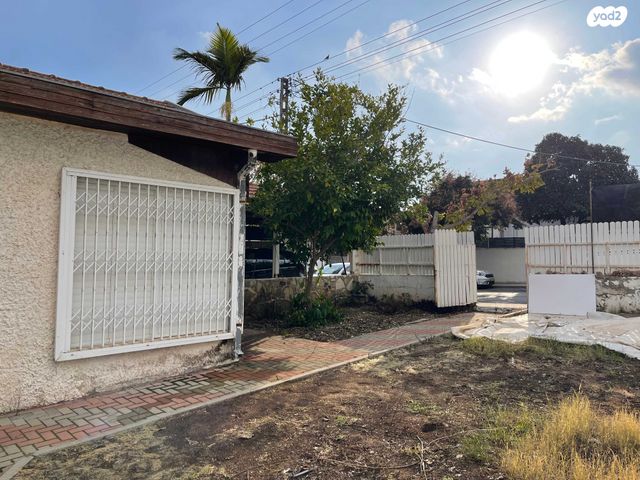 בית פרטי/ קוטג', ברל כצנלסון 45, נווה עמל, הרצליה