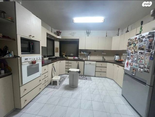 דו משפחתי, סיירת אגוז 3, נווה יוסף, קרית עקרון