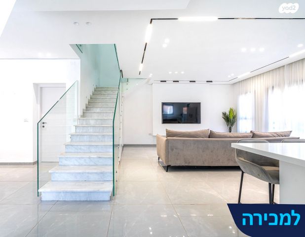 בית פרטי/ קוטג', הגאון 1, עמידר, פרדס חנה כרכור