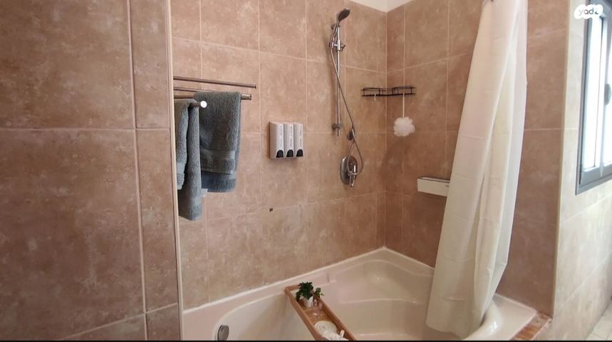 דירת גן, ההגנה 14, עמידר, נהריה