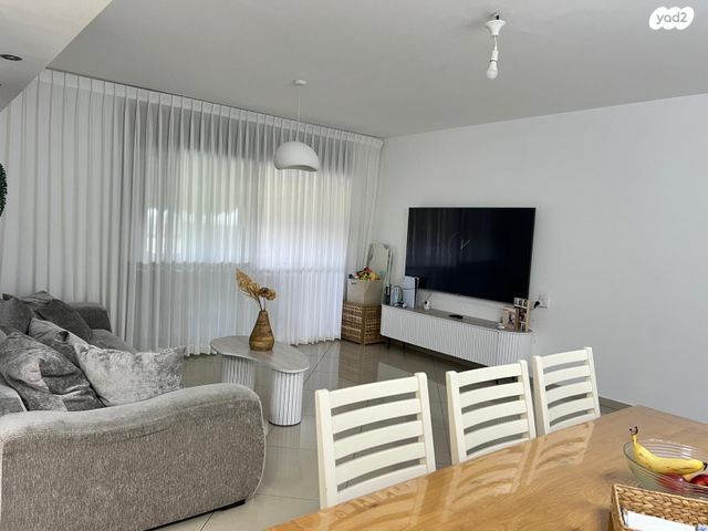 דירה, האימהות 26, סביוני נצר סירני, נס ציונה