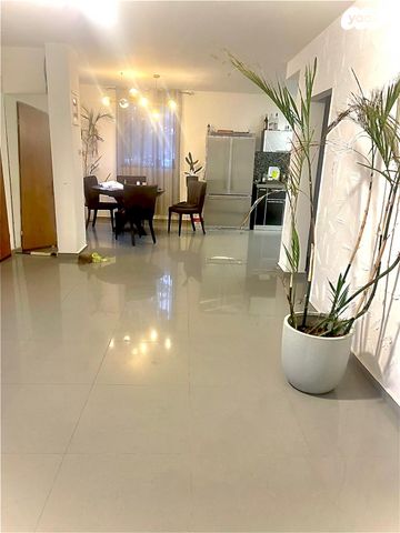 בית פרטי/ קוטג', הדקל 1, צוחר, צוחר