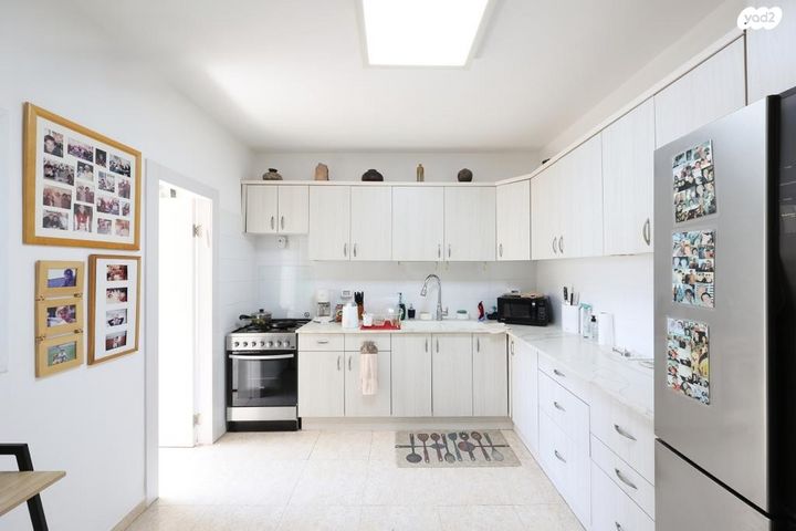 דירה, שברץ 22, לסטר/רבוצקי, רעננה