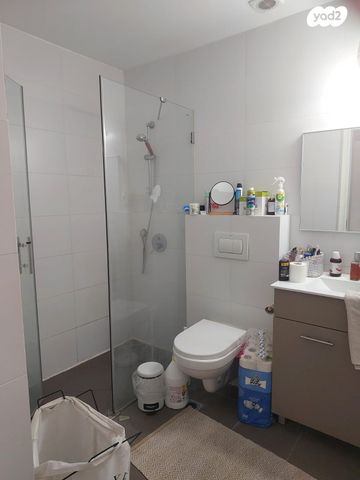 דירה, שטרן 8, קיראון, קרית אונו