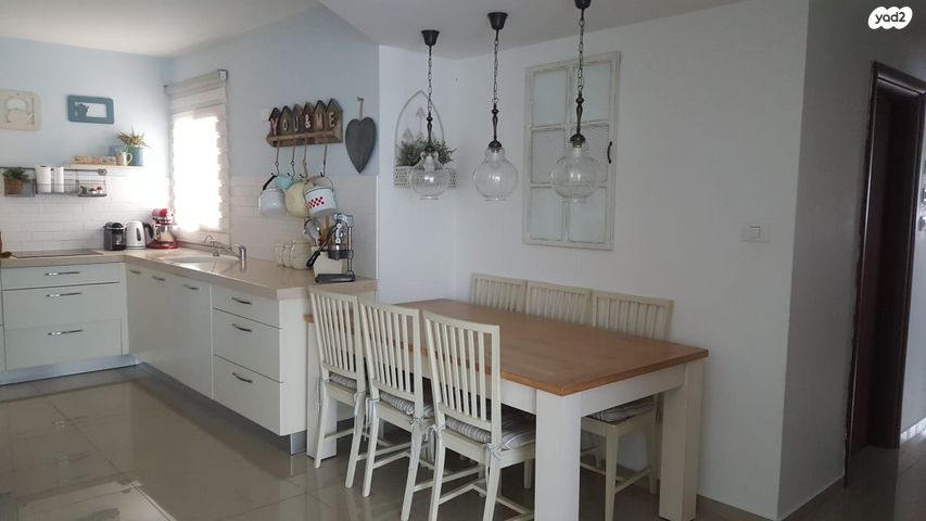 דירה, התורן 12, נאות רבין, יבנה