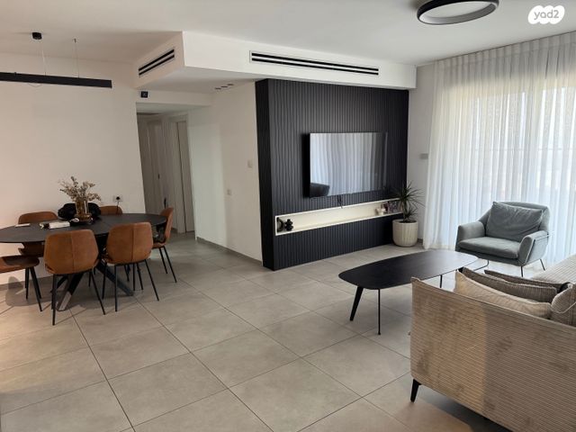 דירה, אחד העם 15, שאר העיר, מגדל העמק