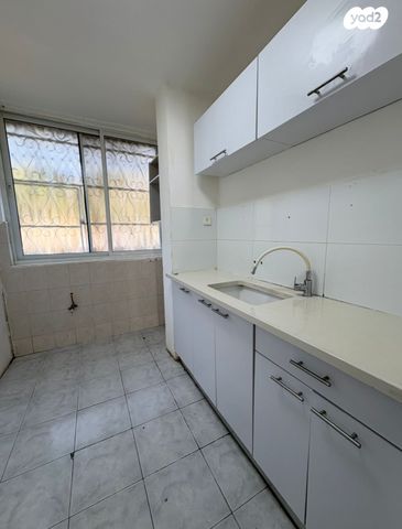 דירה, אפרים צור 44, שקמים ואגמים, אשקלון