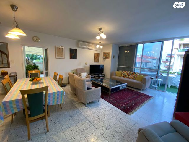 דופלקס, ישראל שחר 7, ב' / צפון מערב העיר, רחובות