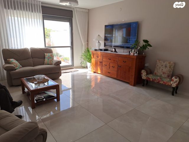 דירה, הבדולח 6, נופי סלע, מעלה אדומים