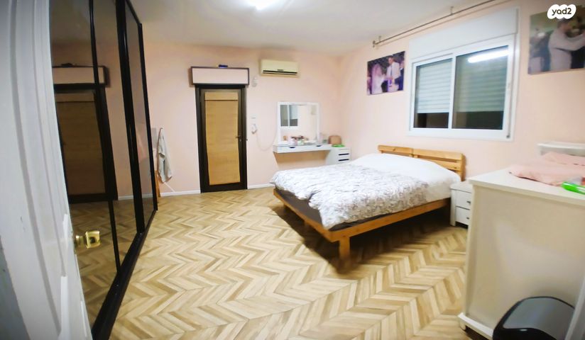 גג/ פנטהאוז, ההגנה 26, יצחק רבין, מעלות תרשיחא