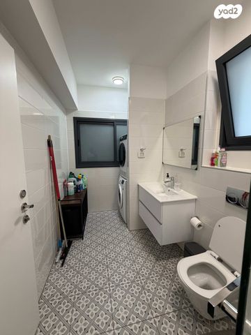 דירה, יצחק שמיר 9, נווה שרון / שער העיר, נתיבות