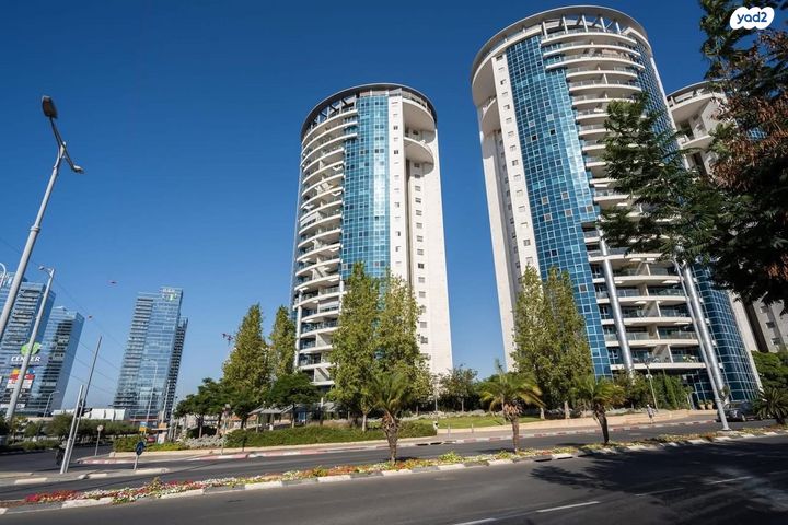 דירה, דגניה 12, נווה עוז, פתח תקווה