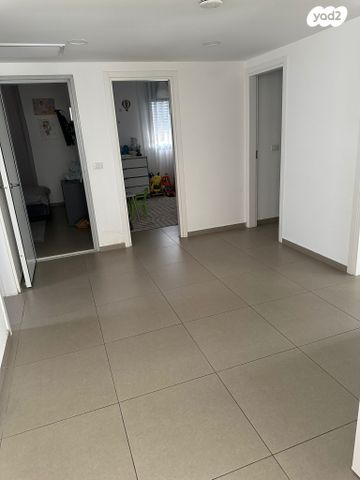 דירה, אלישע הנביא 26, הנביאים, מודיעין מכבים רעות