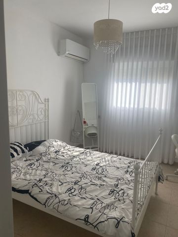 גג/ פנטהאוז, סייפן 20, שיכון עובדים, טבריה