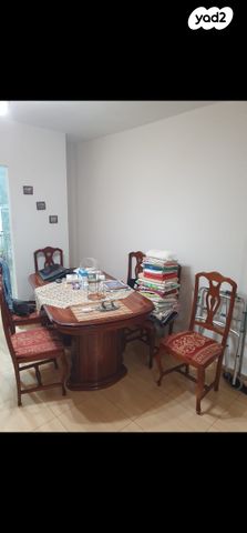 דירה, הרב לוי 4, רמת הנשיא, בת ים