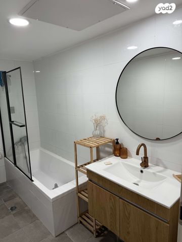 דירה, אחד העם 15, שאר העיר, מגדל העמק