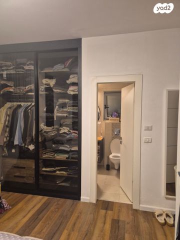 גג/ פנטהאוז, המשוט 10, נאות רבין, יבנה