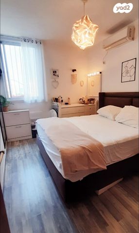 דירה, ד"ר אברהם אליהו הרכבי 3, תל חיים, תל אביב יפו