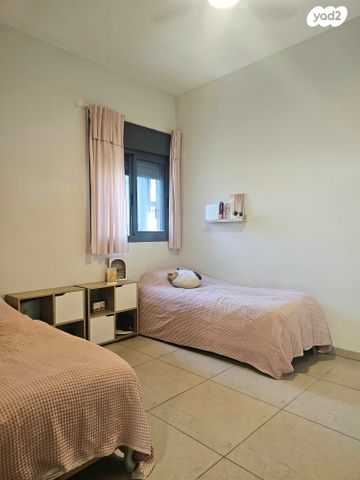 דירה, שדרות בן צבי 118, אגמים, נתניה