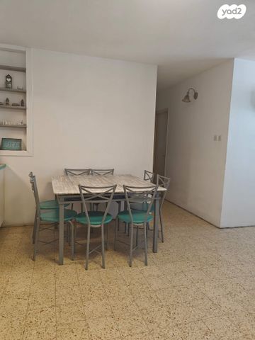 דירה, זלמן שז"ר 26, נווה עופר, תל כביר, תל אביב יפו