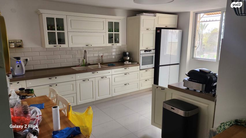 דירה, דרך השלום 1212, שכונה לדוגמה, דימונה