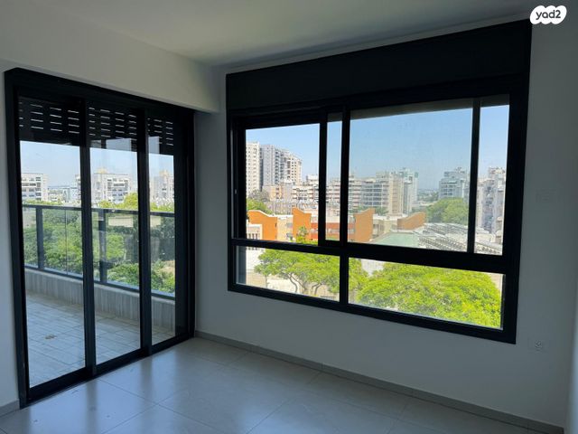 דירה, הרב שאולי 17, רובע ד', אשדוד