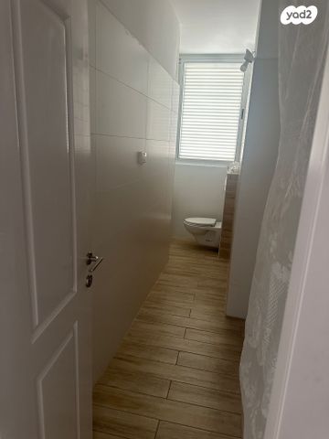 דירה, שדרות איינשטיין 11, יסודות, בני ברק