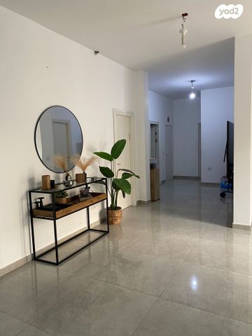 בית פרטי/ קוטג', שיקמה 6, החורש, נתיבות