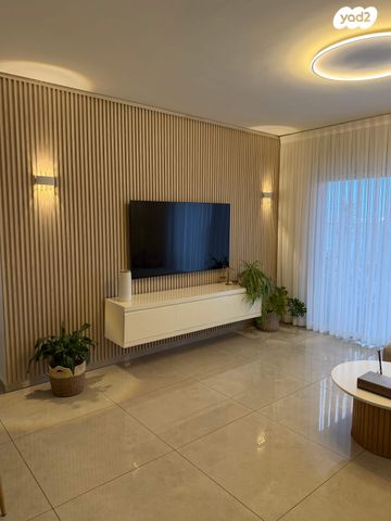 דירה, ש"י עגנון 14, משכנות האומנים, קרית מוצקין