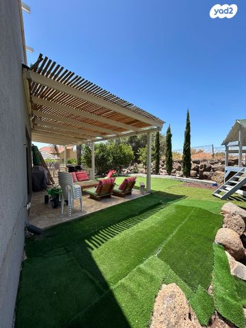 בית פרטי/ קוטג', פרח הלילך 1, חד נס, חד נס