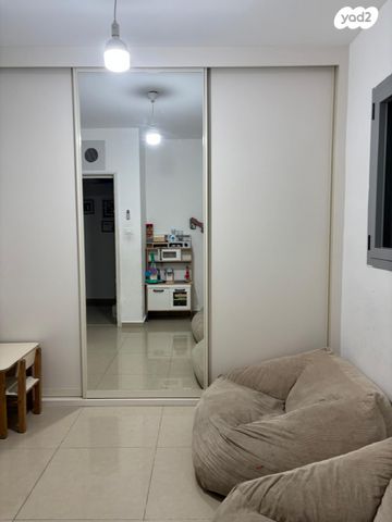 דירה, התורן 12, נאות רבין, יבנה