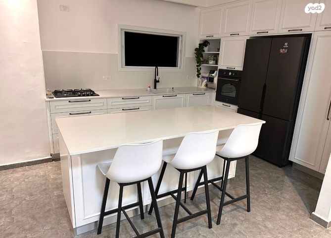 דירה, שלמה המלך 22, צפון מערב מרכז העיר, נתניה