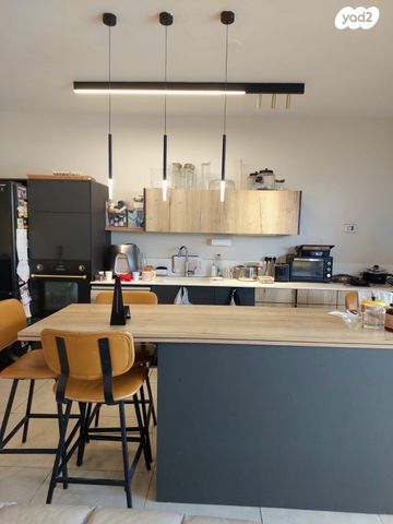 דירה, שטרן 8, קיראון, קרית אונו