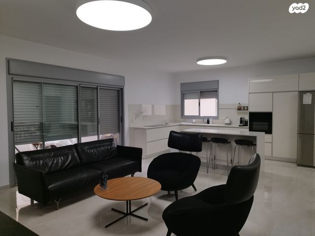 דירה, הראשונים 89, קרית חיים מזרחית, חיפה