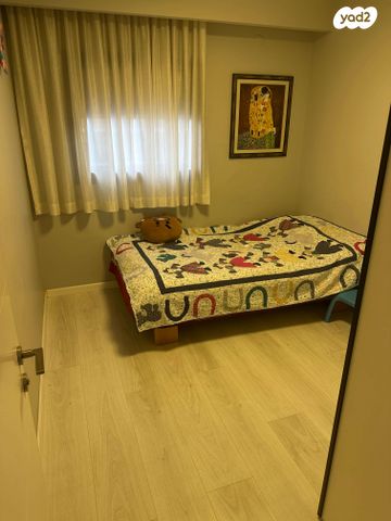 דירה, שדרות אבא חושי 149, סביוני הכרמל, חיפה