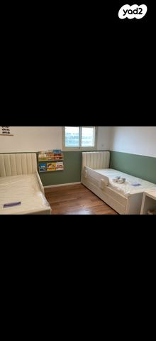 גג/ פנטהאוז, סנונית 11, גבעת אלונים, קרית אתא